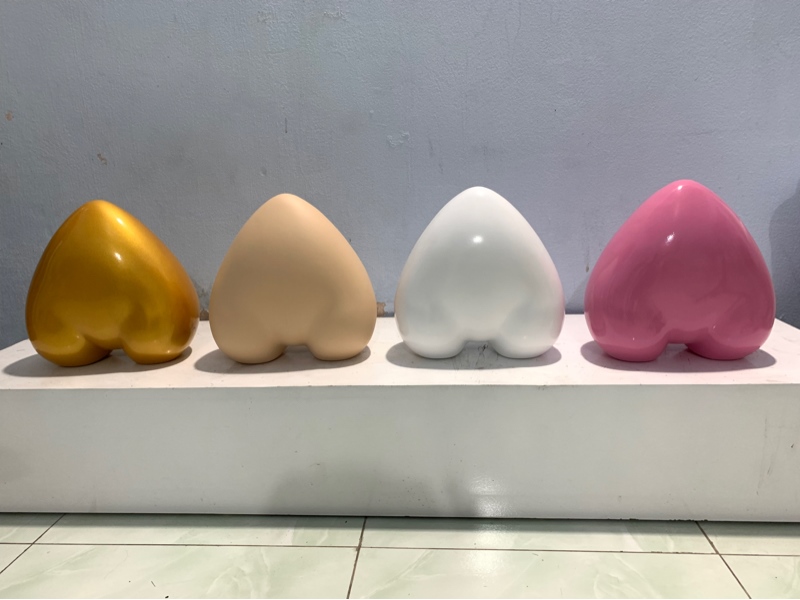 Mông lót nữ trái tim